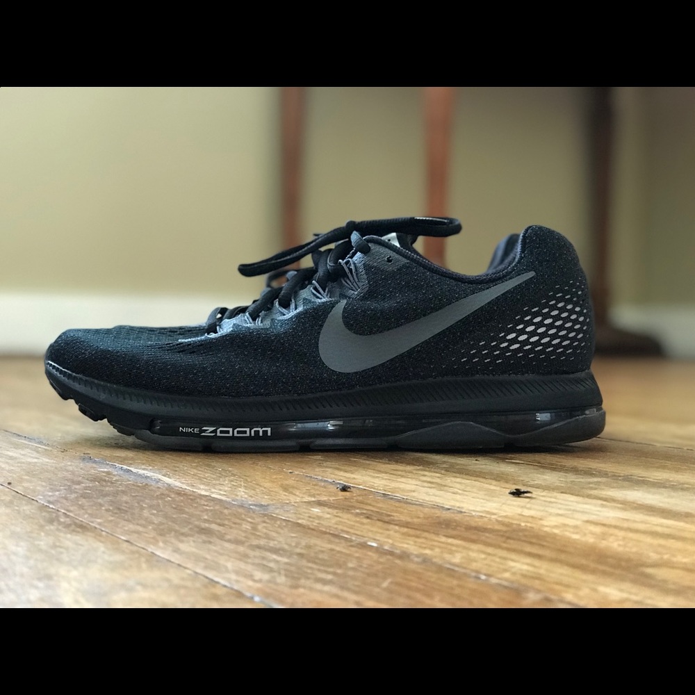 Women’s Nike Zoom All Out Sz 10